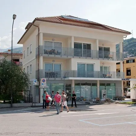 Casa Rosa Dei Venti Apartment